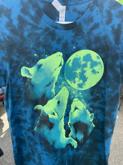 a tshirt with a rat themed parody of the infamous "3 wolf moon" tshirt